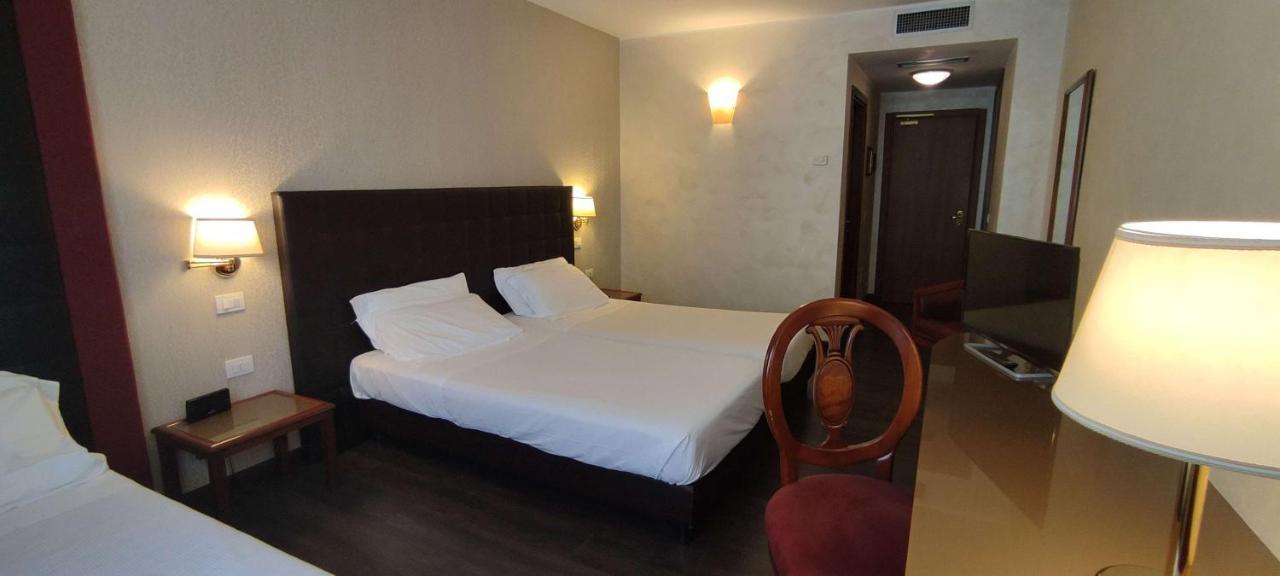 Best Western Park Hotel Continental San Donà di Piave Exteriör bild